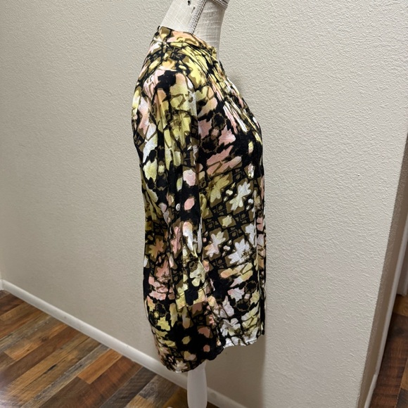 Blue Ginger - Pleated Button-Up Tunic Blouse - Made of 100% Raton - Size Small - Picture 7 of 16